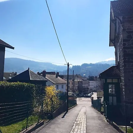 Centre - Au Pied Du Grande Terrasse *